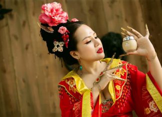 Doanh nhân Đặng Ngọc Chúc truyền tải bộ ảnh thông điệp làm đẹp từ thiên nhiên