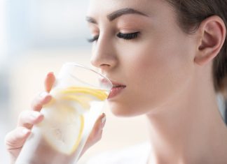 9 thói quen giúp bạn tự tin để mặt mộc ra đường